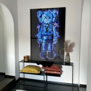Blue-Hype-Figure-Limited-Edition-Glass--1000x1000